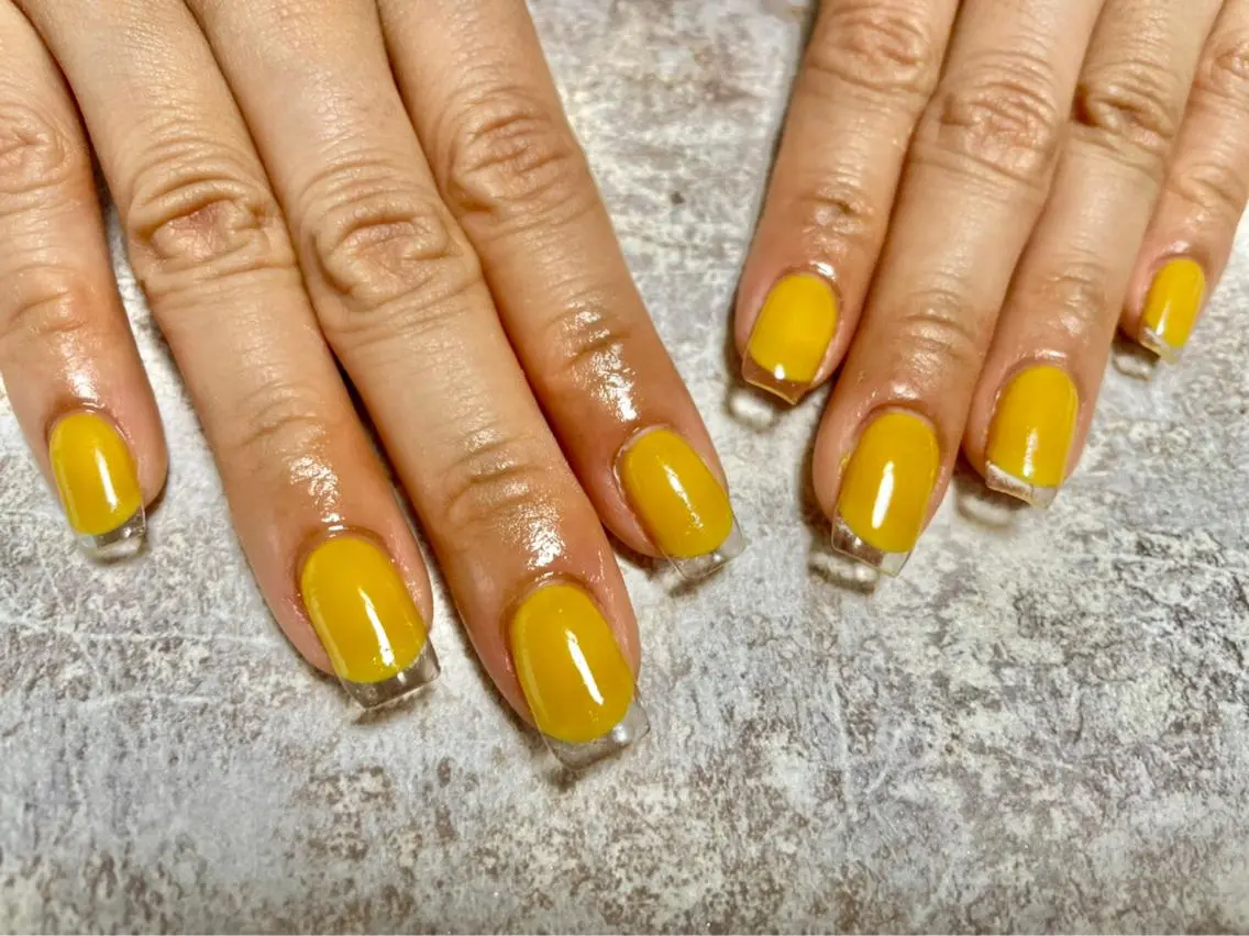 ネイル クリアネイル フレンチネイル mogunail &blowのネイルデザイン