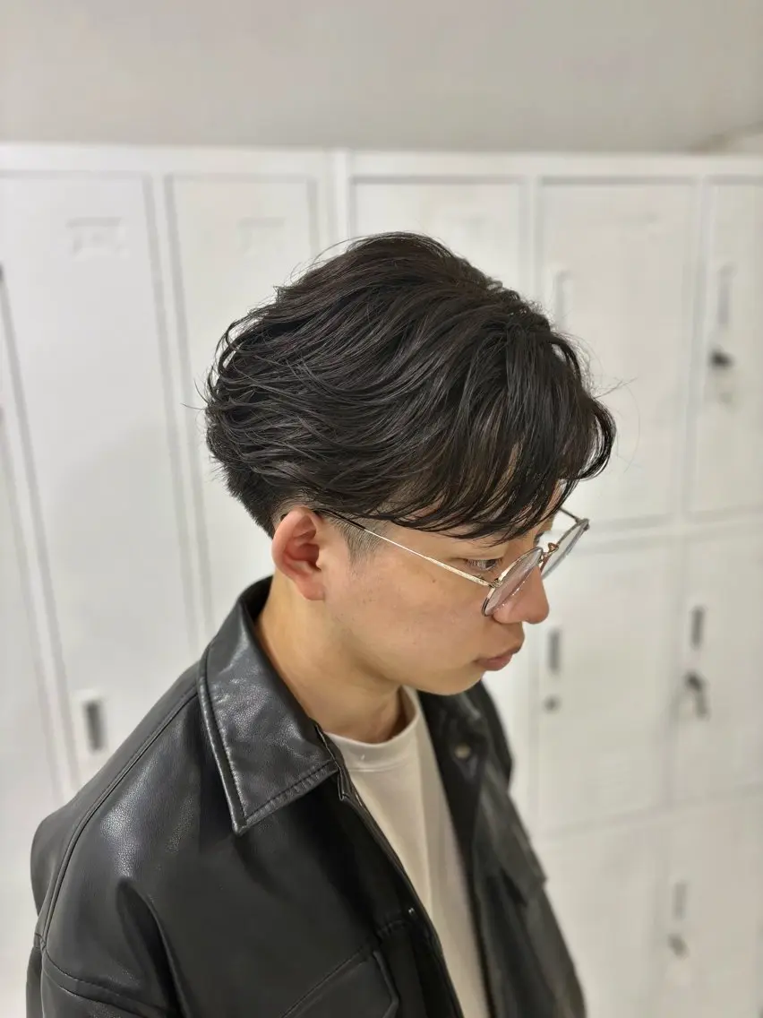 メンズ フェザーパーマ メンズパーマ カット パーマ 阿部 渓太のヘアスタイル