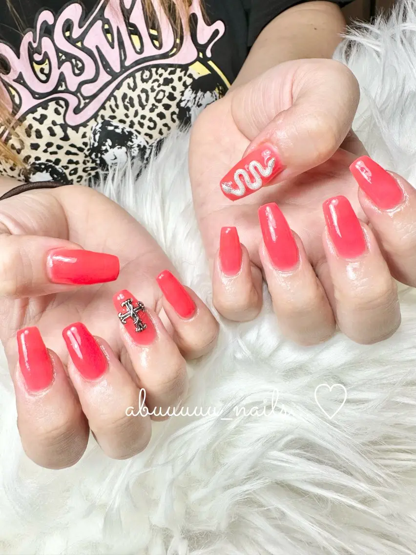 ネイル ワンカラーネイル ピンク abuuuuu nailsのネイルデザイン