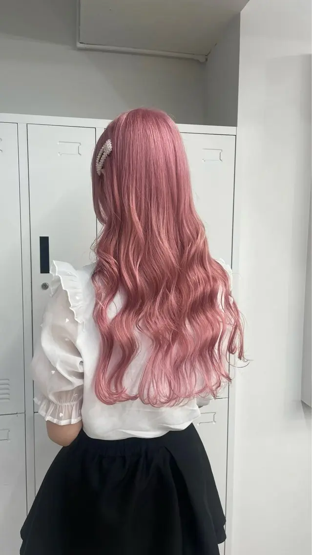 ロング カラー アッシュ ベージュカラー ブリーチ ブロンド ブロンドベージュ 💍モテる艶髪 透明感カラー💖のヘアスタイル