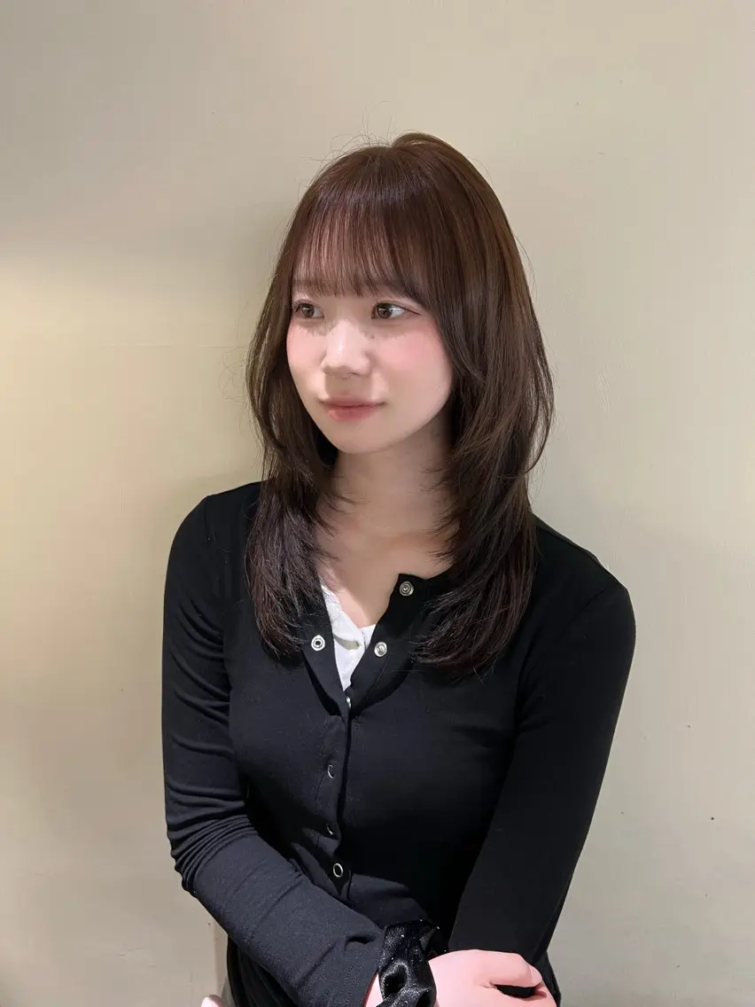 セミロング カット 🎀sayaka🎀 ダブルカラーのヘアスタイル