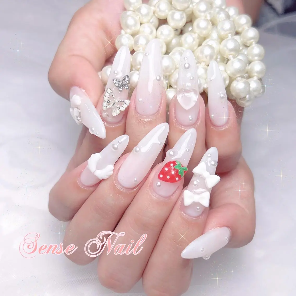 ネイル ハンドネイル ハンドケア Feinn Ink💕のネイルデザイン