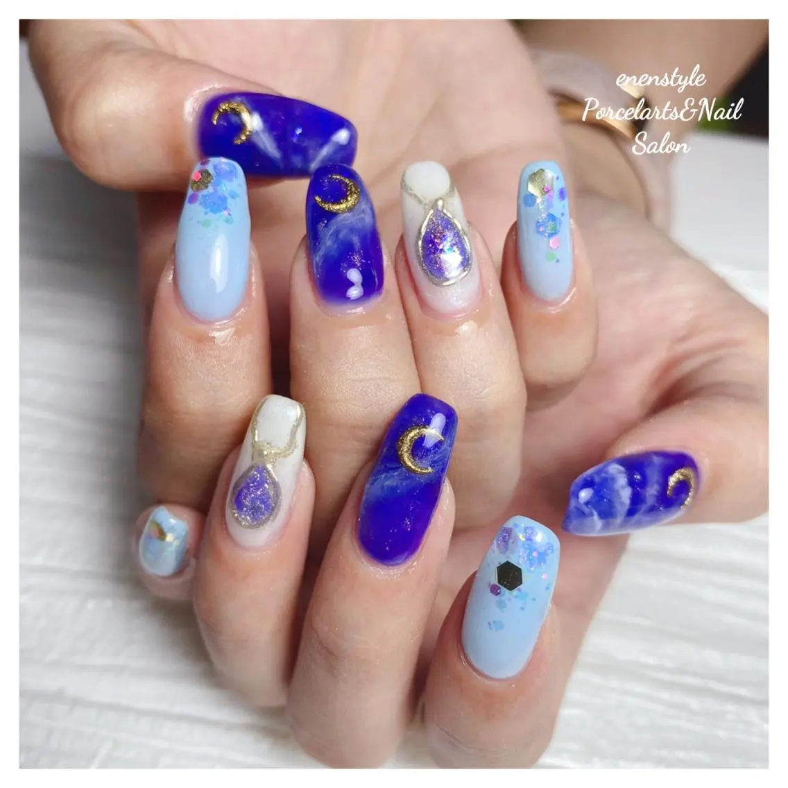 ミディアム ネイル 🐾enen style 🐾のネイルデザイン