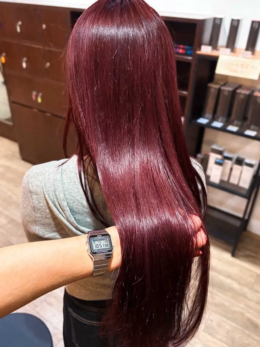 ロング カラー ヘアカラー トリートメント 宮本 泰周のヘアスタイル
