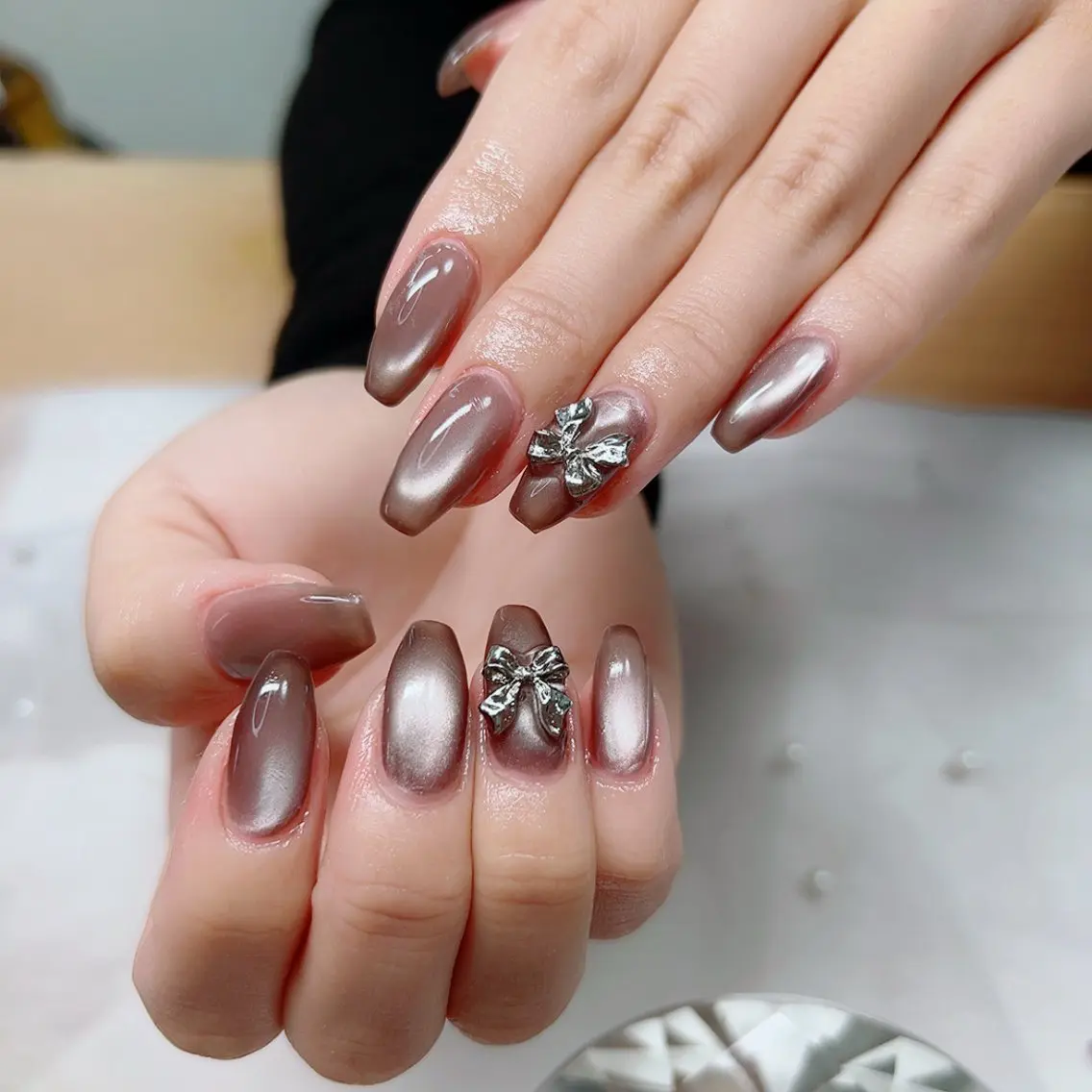 ネイル マグネットネイル マグネットワンカラー ワンカラーネイル ハンドネイル Cute Tips nailのネイルデザイン