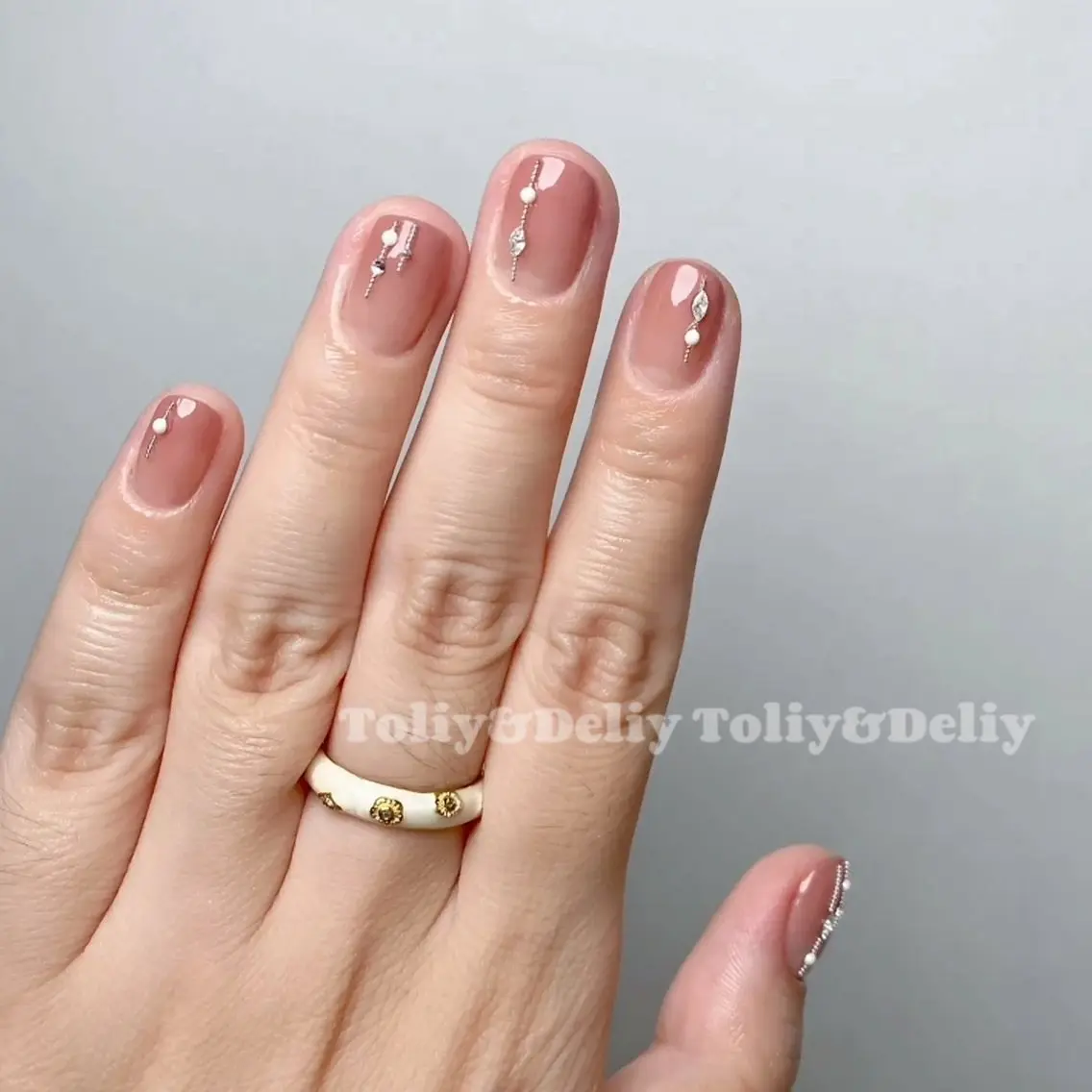 ネイル 持ち込み ToliyDeliy Nail Salonのネイルデザイン