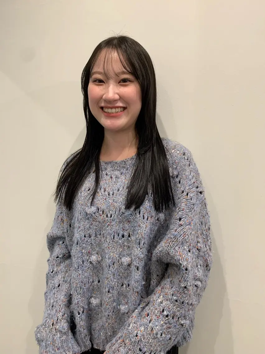 ロング カラー グレージュ カット ヘアカラー トリートメント 落合希 Olivebeigeのヘアスタイル