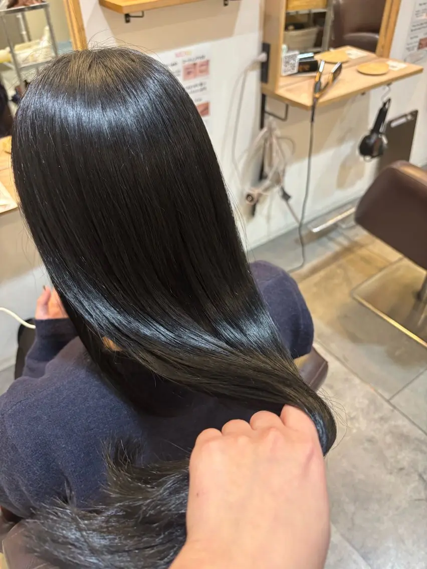 【✨ミニモ初回限定✨】カット・超高濃度水素カラー(白髪染めも可)+毛髪強度UPトリートメントの写真