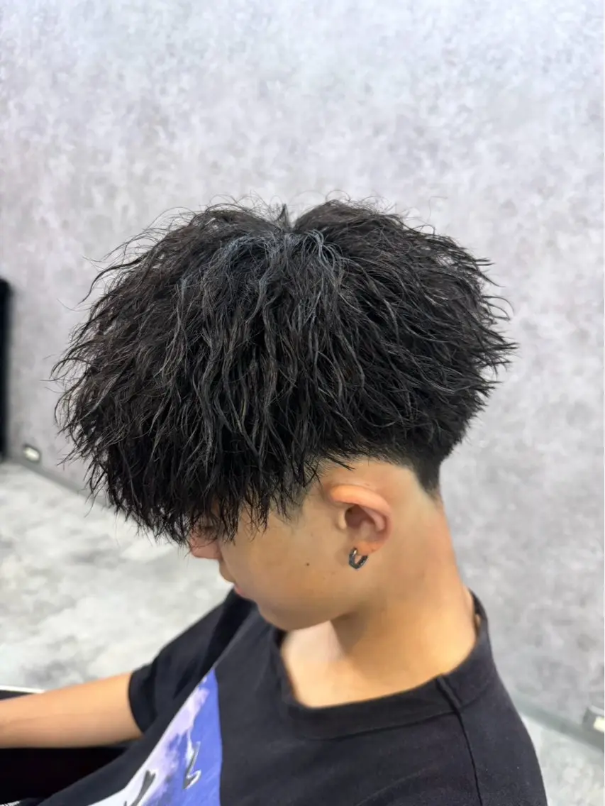 パーマ メンズ メンズパーマ ツイストスパイラルパーマ スパイラルパーマ パーマ 快斗🔥メンズパーマ 🔥モデル募集中🔥のヘアスタイル