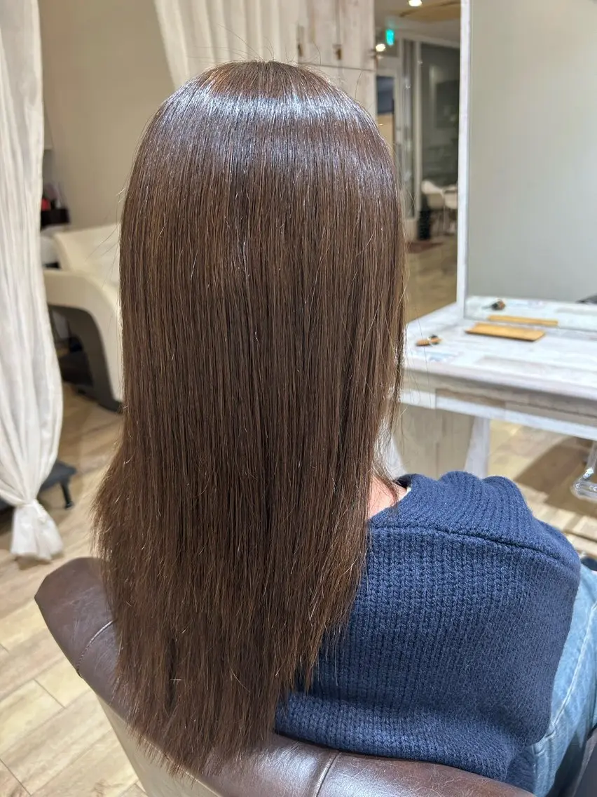 ロング カラー ハッシュカット 小川 遥加のヘアスタイル
