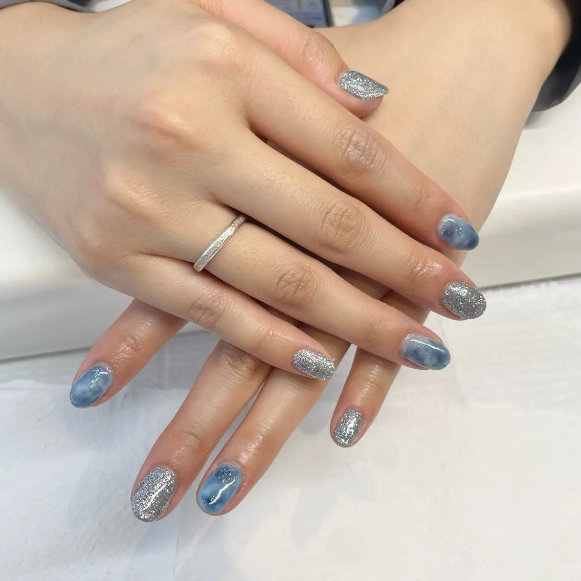 ネイル シンプルネイル Leonie かりんのネイルデザイン