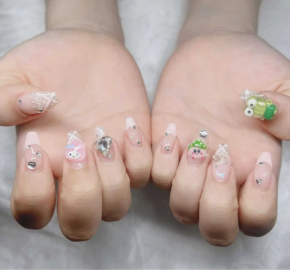 ネイル 長さ出し グラデーション 卒業式 キラキラネイル マグネットネイル ハンドネイル Lee Nailsのネイルデザイン