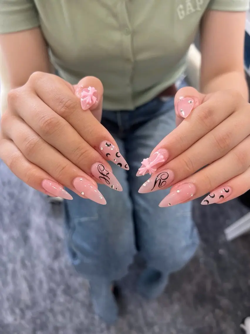 ネイル ガーリー ハート 韓国ネイル ニュアンスネイル リボン Sora nail 長さ出し専門店のネイルデザイン