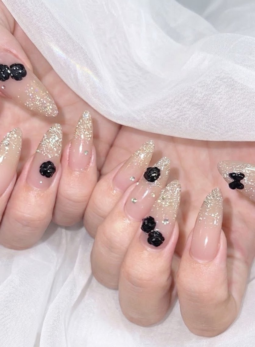 ロング 韓国風ヘア ロング ハンドネイル ハンドケア CHIBI NAIL SALON 船橋のネイルデザイン