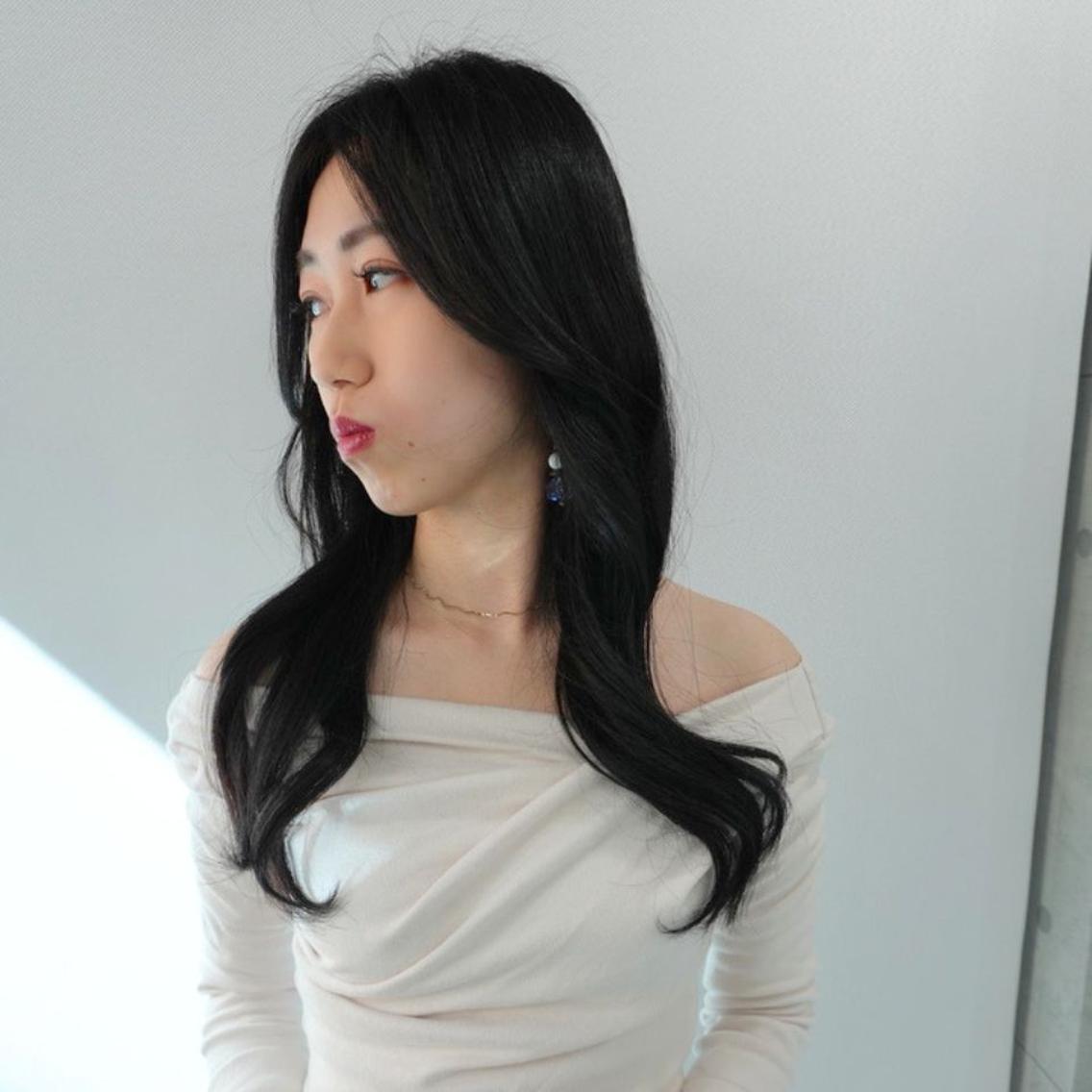 ロング カラー 黒髪 ロング トリートメント ❇️安達 優心❇️ レイヤー/艶髪特化のヘアスタイル