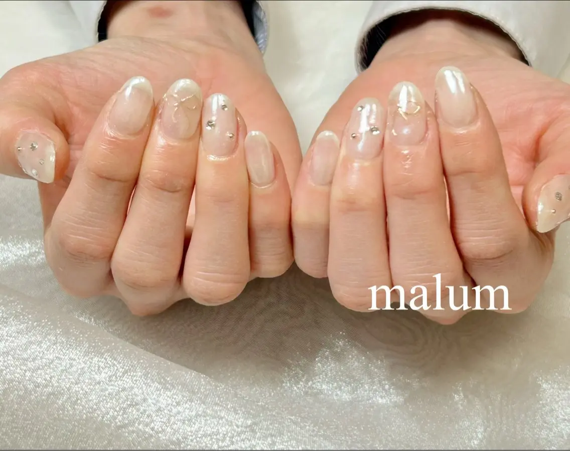 ネイル オーロラネイル リボン ハンドネイル malum nailのネイルデザイン