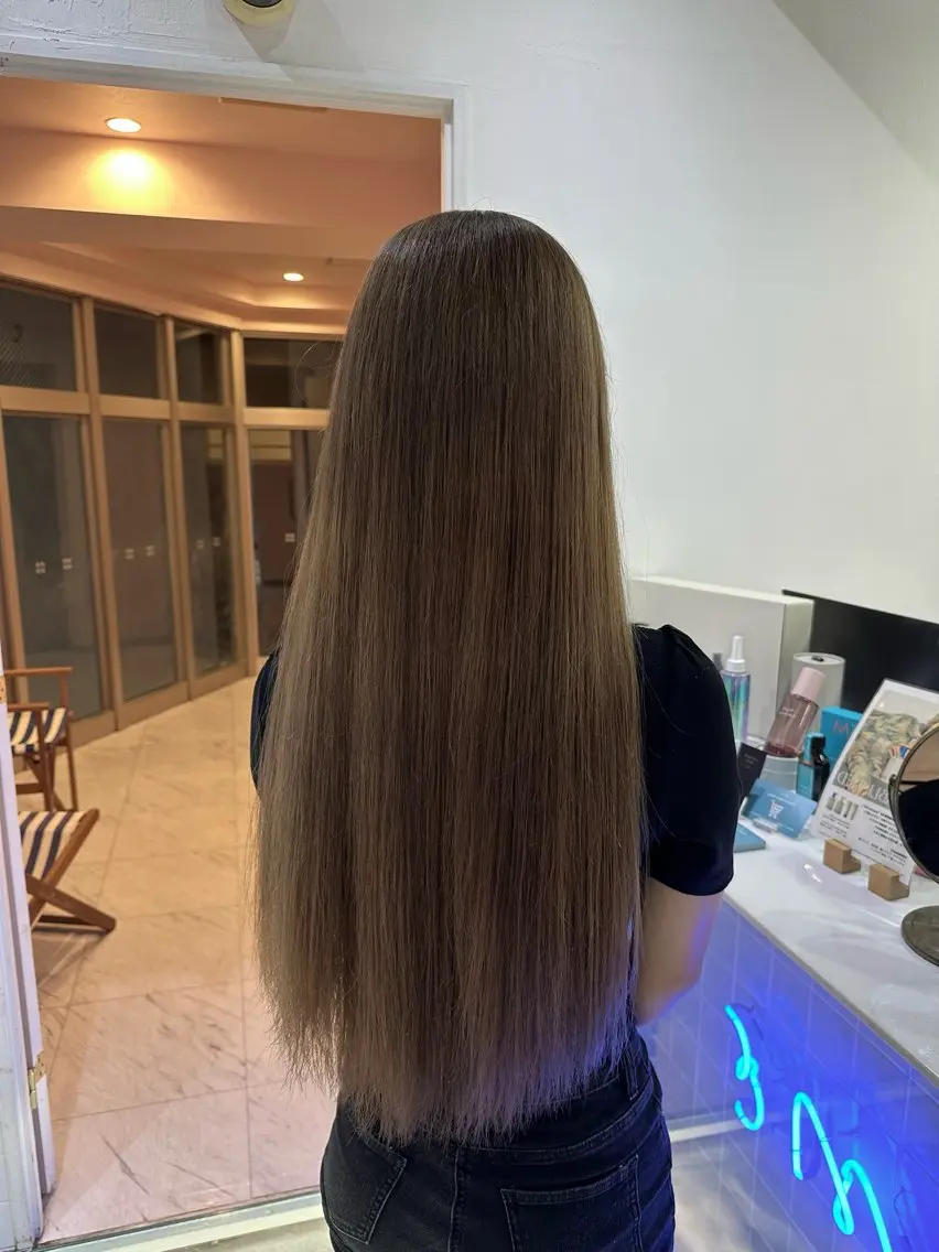 ロング カラー ヘアカラー トリートメント モテ艶🪄ベージュ カラー🧸RUKAのヘアスタイル