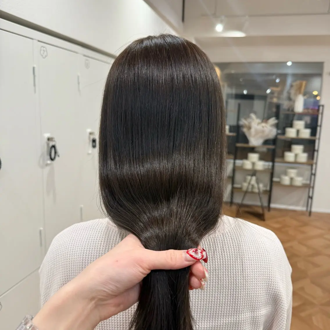 ロング カラー ヘアアレンジ キヨミ 韓国レイヤーカットのヘアスタイル