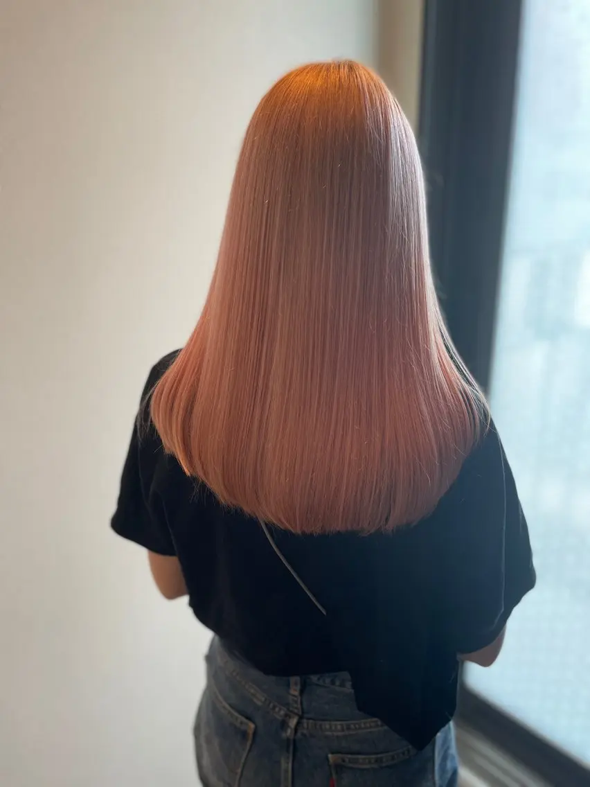 セミロング カラー ブリーチ トリートメント トリートメント 徳光 辰弥のヘアスタイル