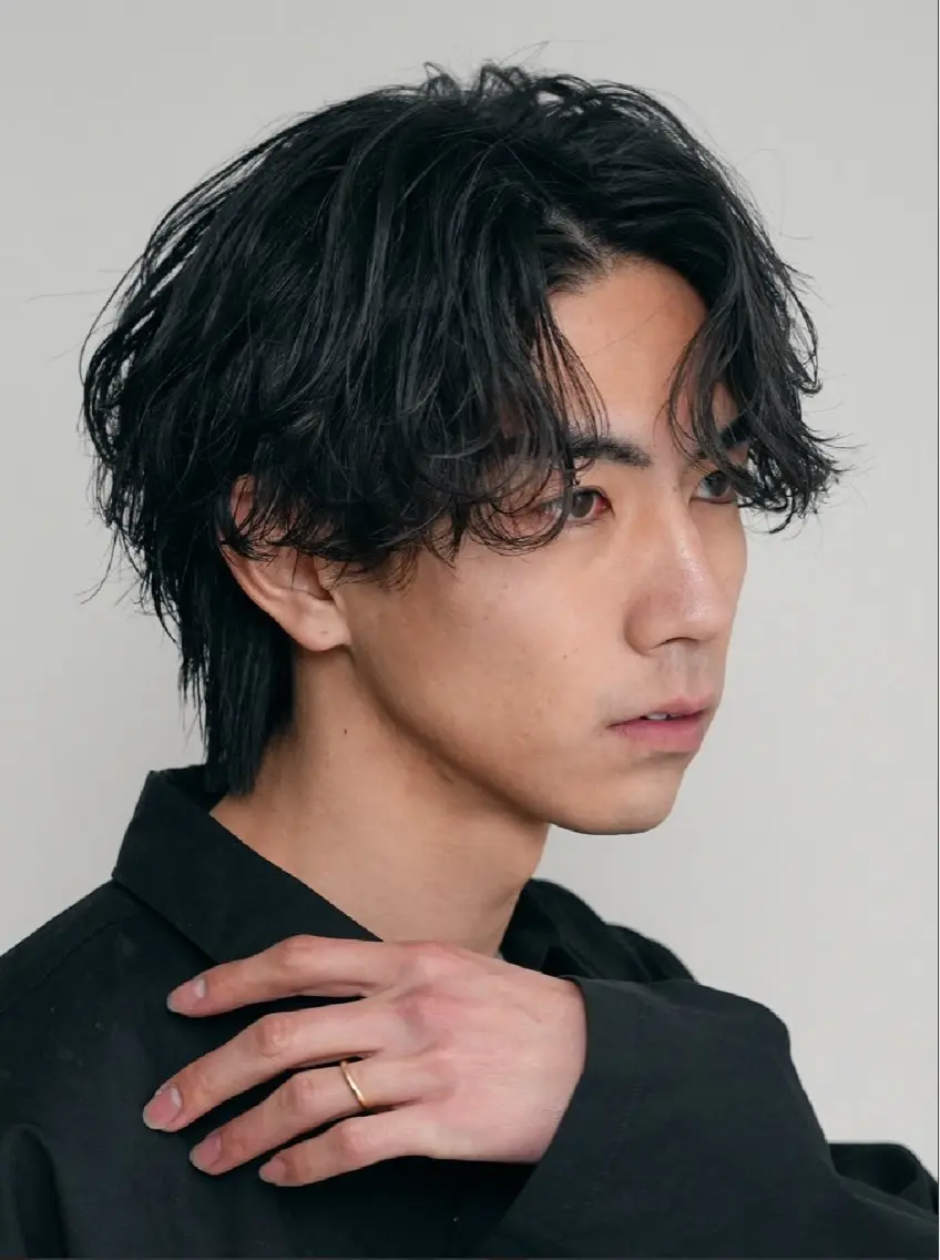 メンズ パーマカラー支持⭕️ 春山凜乃介のヘアスタイル