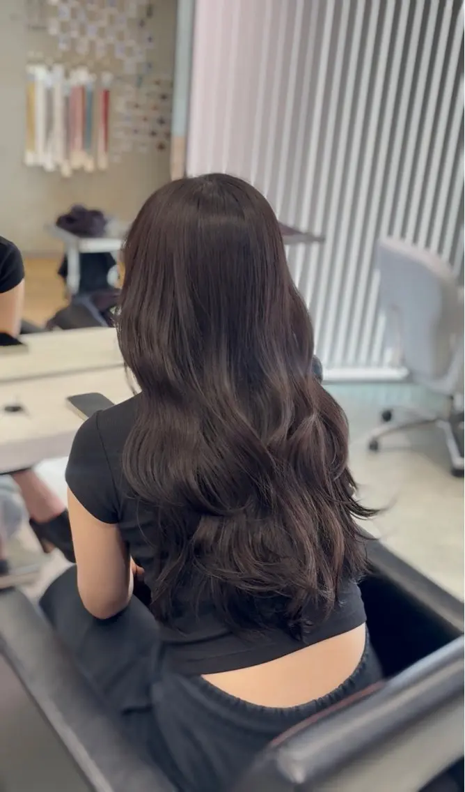 カラー ヘアカラー 渋谷| 艶カラー 🌟TOMOKAのヘアスタイル