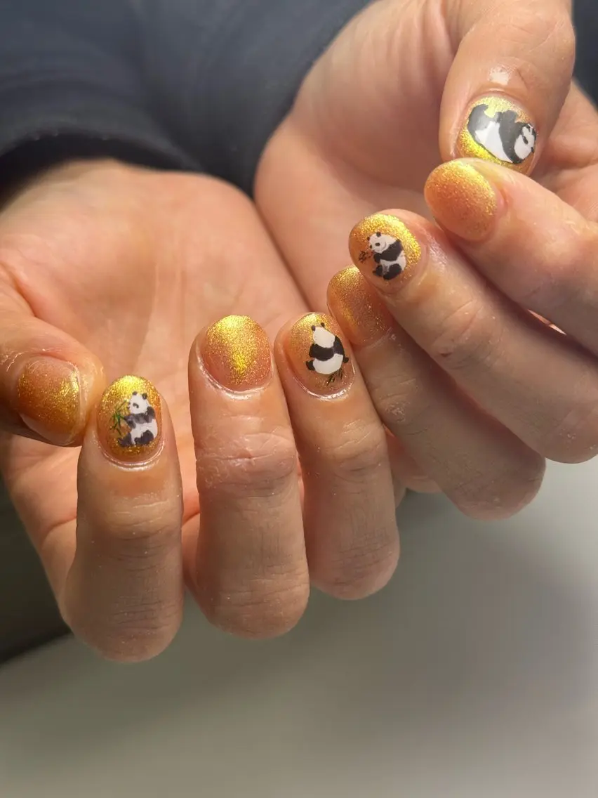 ネイル ハンドネイル 💊大阪/心斎橋 moni🧠のネイルデザイン