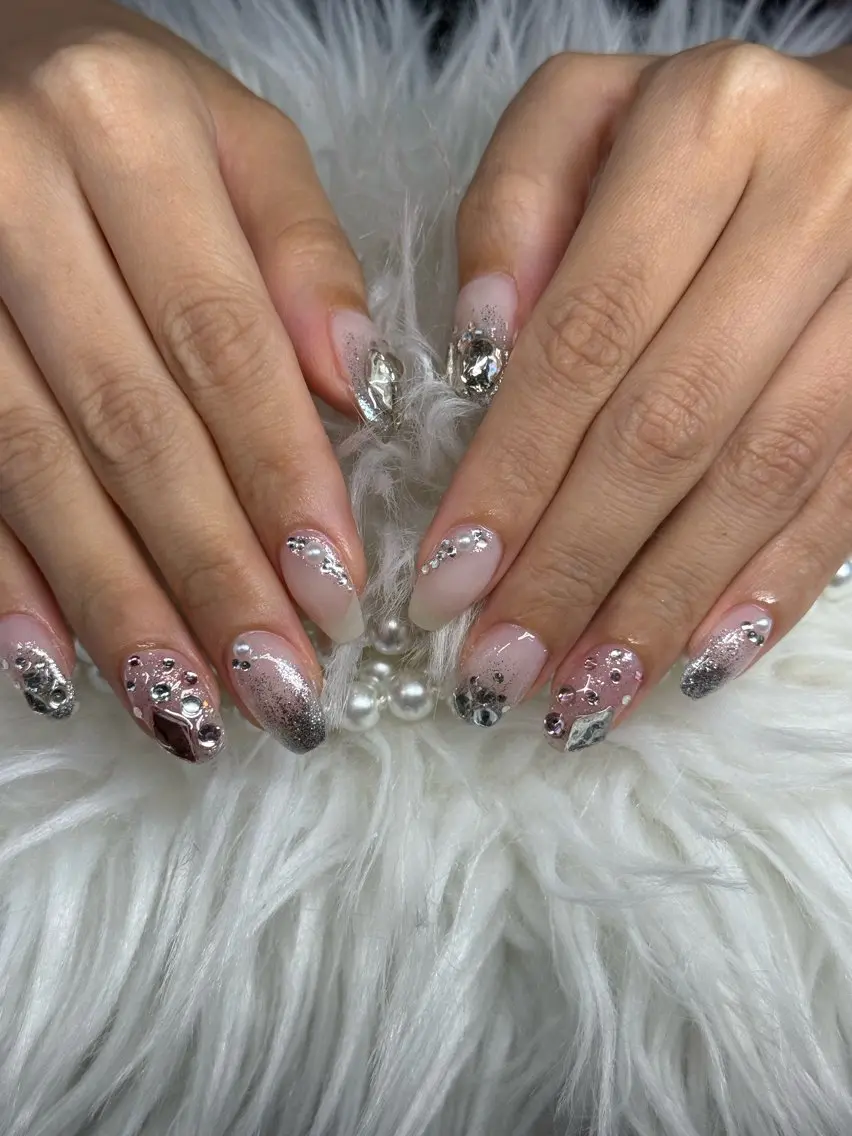 ネイル アートネイル オーロラネイル チークネイル 長さ出し フットネイル ハンドネイル 銀河_ Chan nailsのネイルデザイン