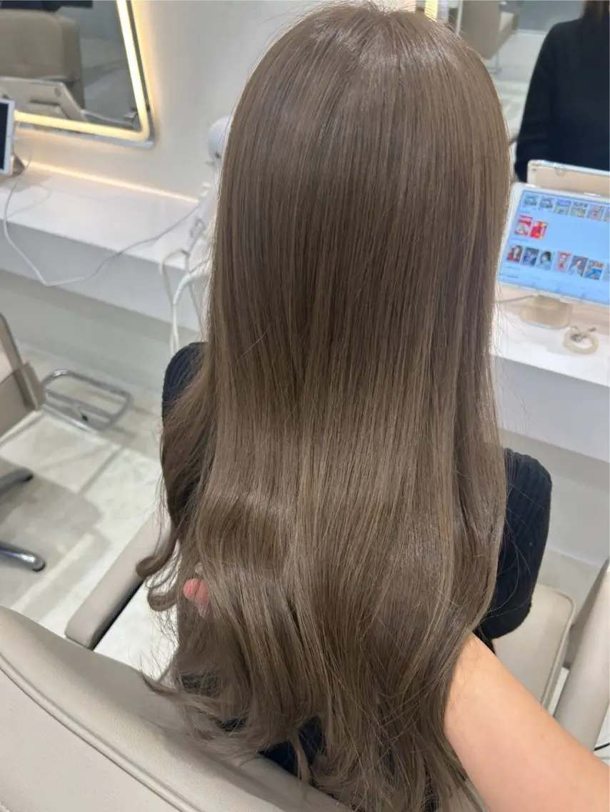 ロング カラー ブリーチ ダブルカラー ブリーチなしカラー ヘアカラー トリートメント ダブルカラー髪質改善 /Annaのヘアスタイル