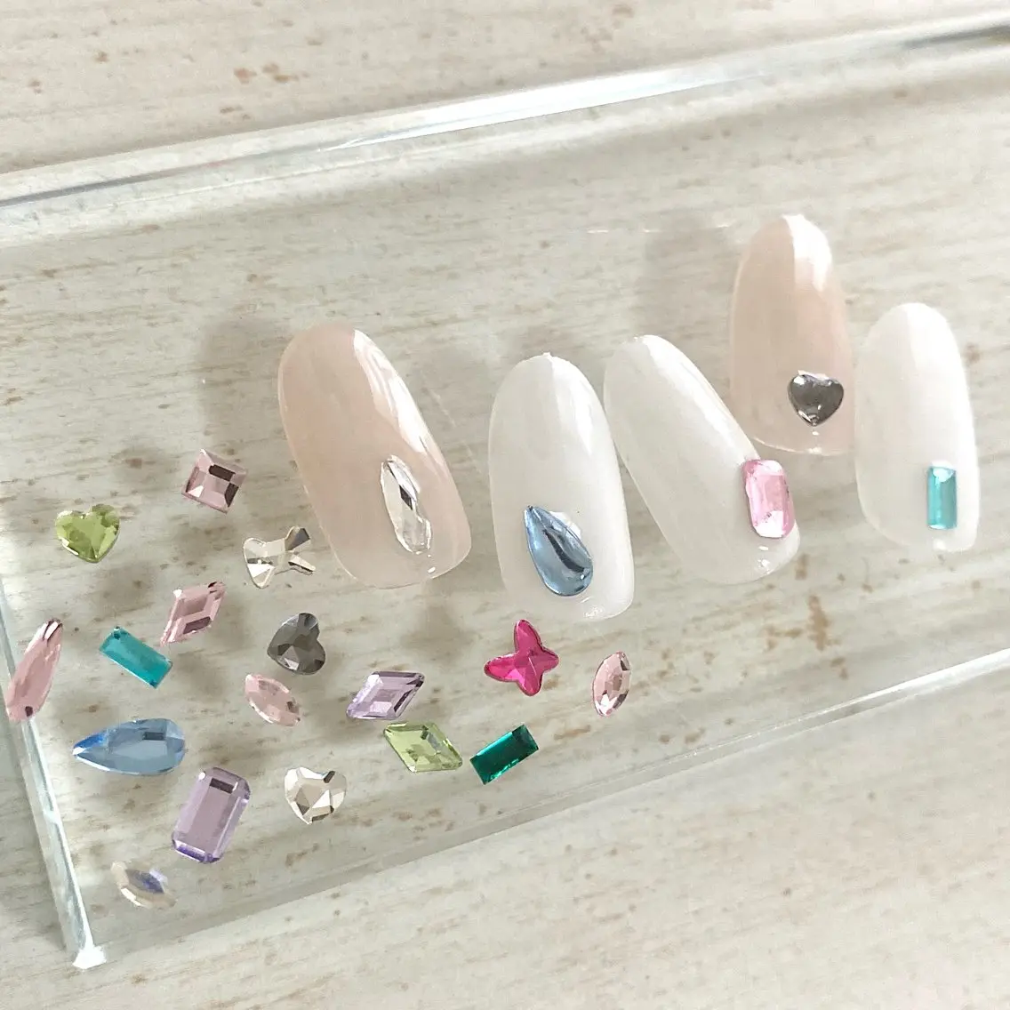 ネイル ワンカラーネイル Aoi💅🏻 表参道のネイルデザイン