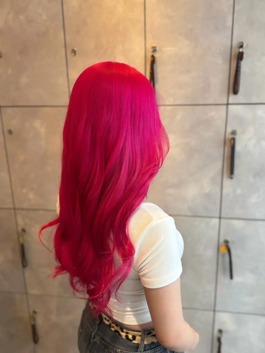 ロング カラー ヘアアレンジ 🎀ハイトーン・艶 カラー HANA🎀のヘアスタイル