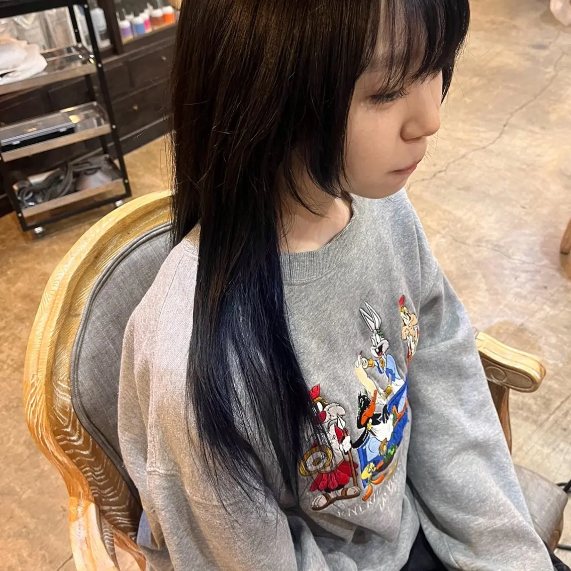 カラー 透明感カラー ネイビーカラー ヘアカラー 松原 樹里のヘアスタイル