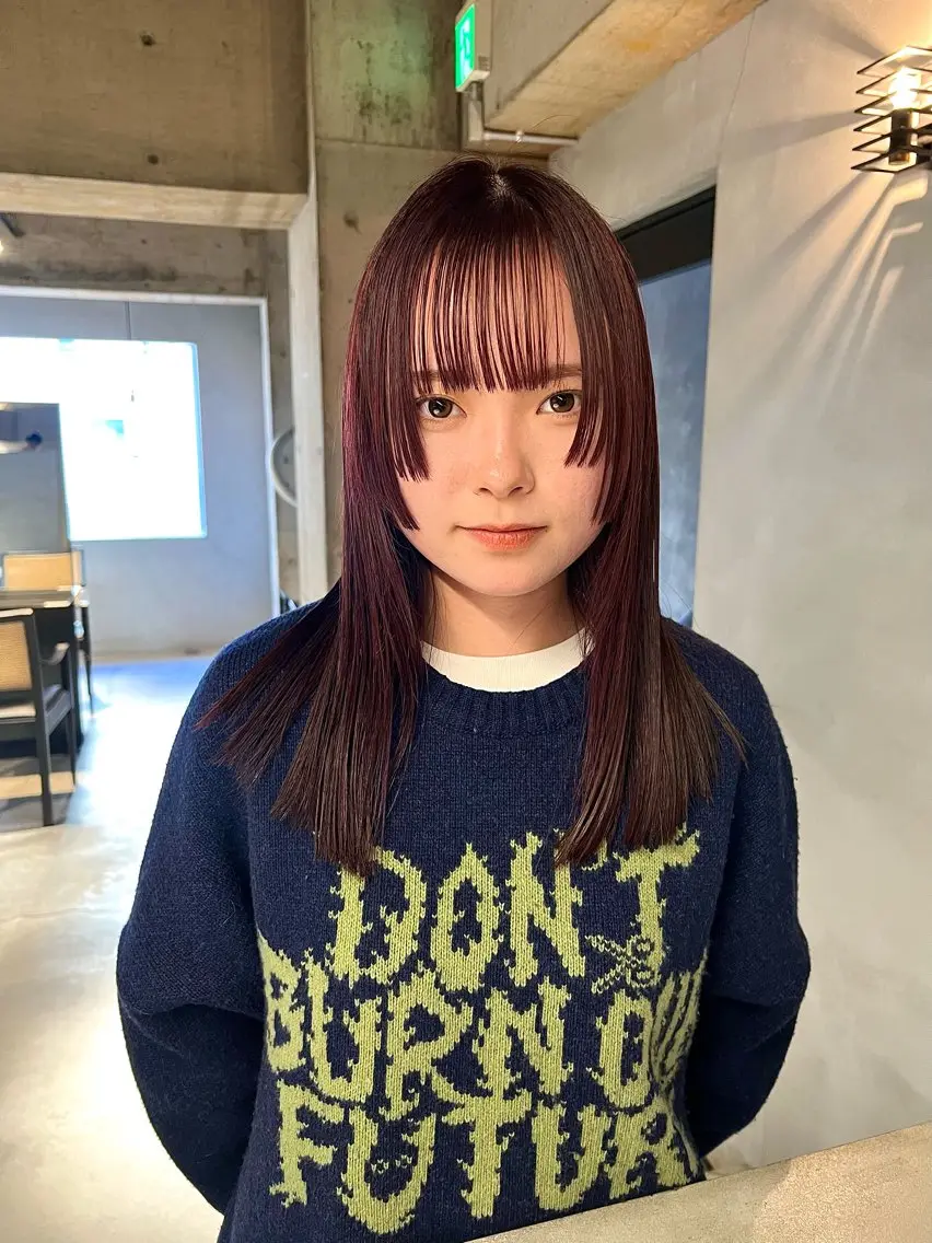 セミロング カラー カット ヘアカラー トリートメント 宮川 日菜子のヘアスタイル