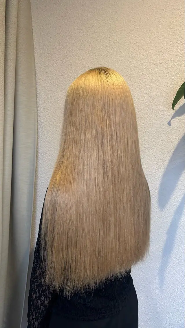 ロング パーマ 髪質改善 廣田 真依のヘアスタイル