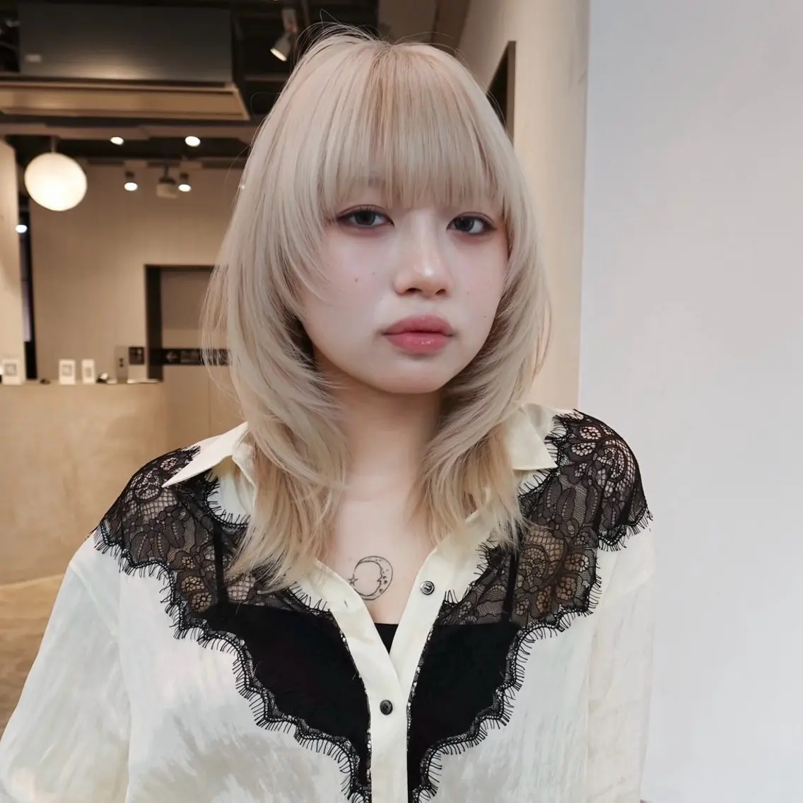 セミロング レイヤーカット 小顔カット レイヤー特化 /ハイトーン【あい】のヘアスタイル