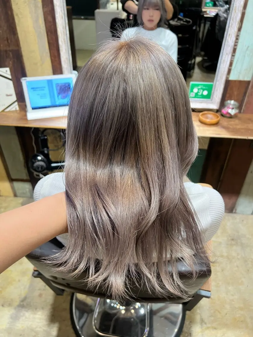 ミディアム カラー ヘアカラー トリートメント 博多韓国ヘア /髪質改善【美涼】のヘアスタイル