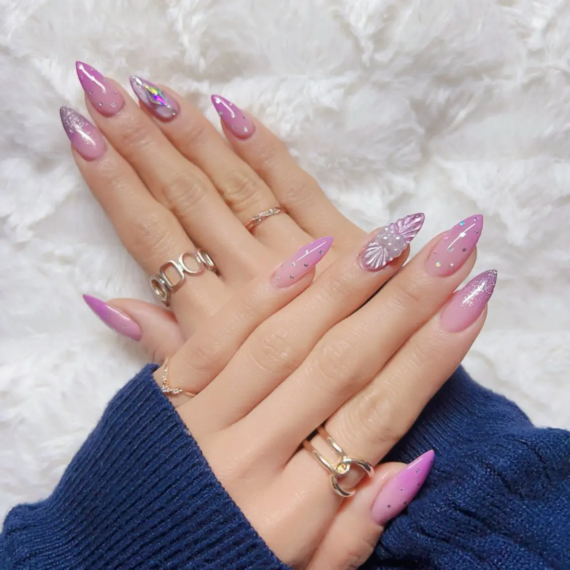 ネイル アートネイル ニュアンスネイル ハンドネイル ANNE綾瀬店 eriのネイルデザイン