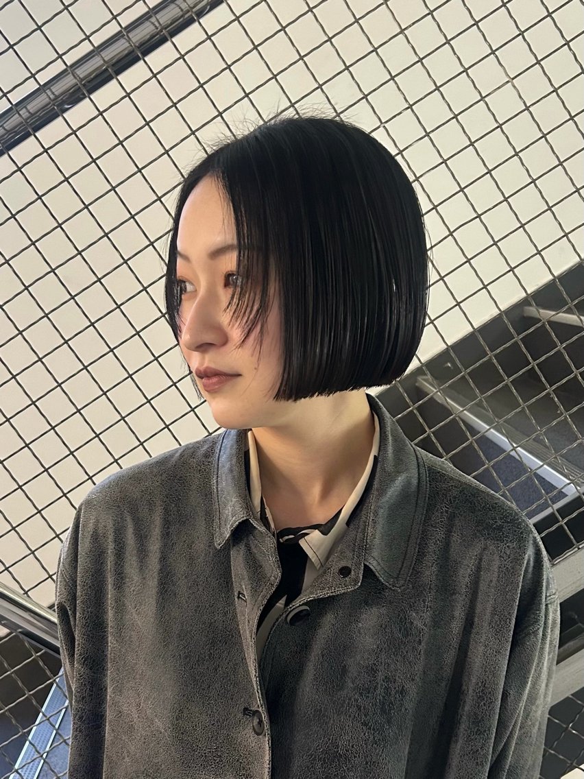 ショート ボブ 顔まわりレイヤー 顔周りカット レイヤーカット カット/縮毛矯正/ reina🐈‍⬛のヘアスタイル