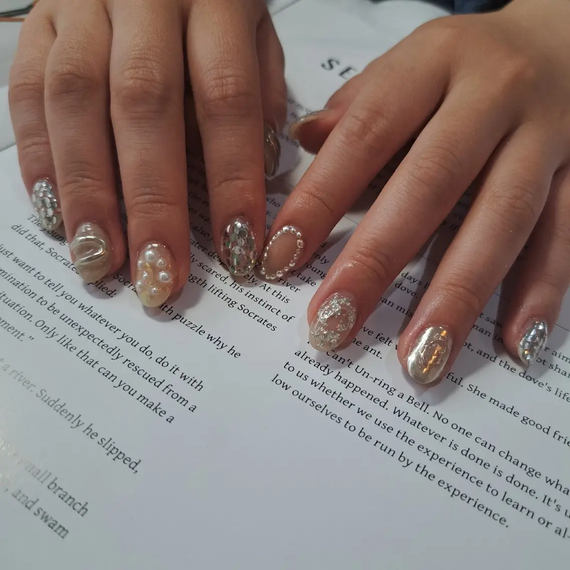 ネイル アートネイル ジェルネイル 持ち込み シルバー ハンドネイル Nail mood デザイン持ち込みokのネイルデザイン