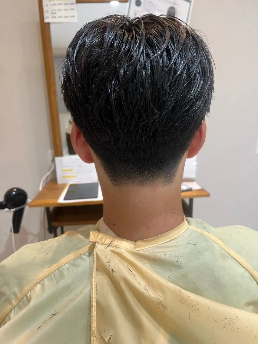 メンズ カット 市川 知樹のヘアスタイル
