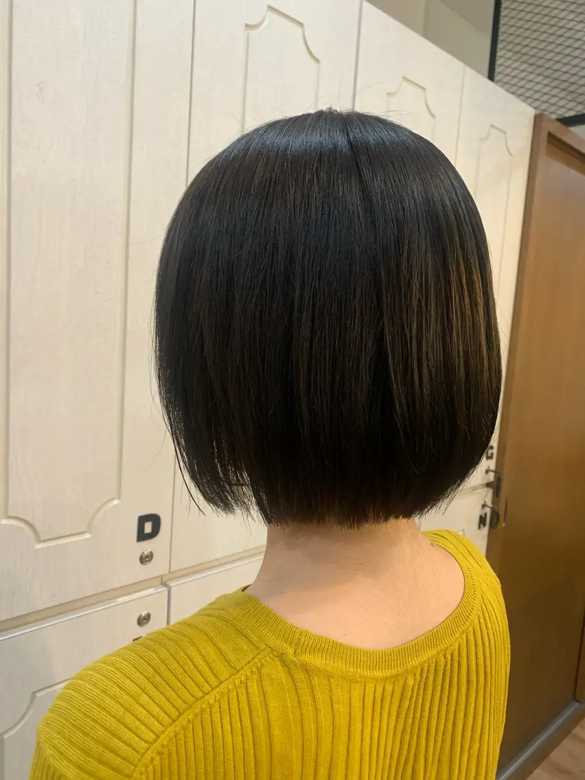 ミディアム カラー T つぐみのヘアスタイル