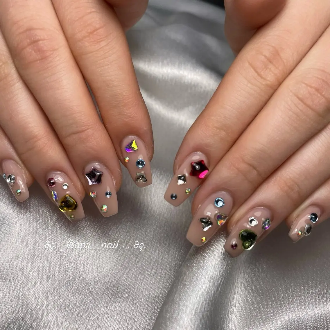 ネイル キラキラネイル ハンドネイル Nailsalon apricotのネイルデザイン