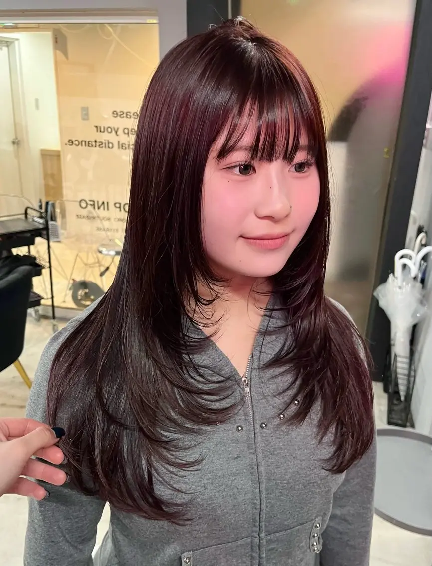 ロング レイヤーカット カット 盛れる透けカラー🎀 似合わせ/uiのヘアスタイル