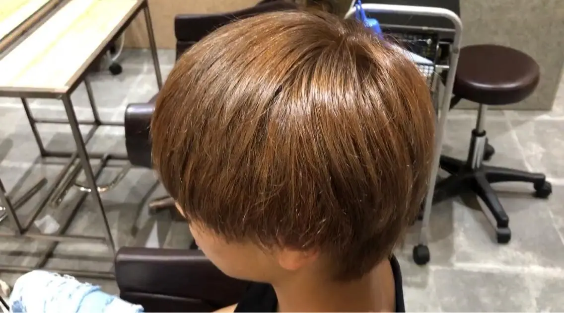 カラー メンズ ブラウンカラー メンズパーマ特化型 🔥URITAのヘアスタイル