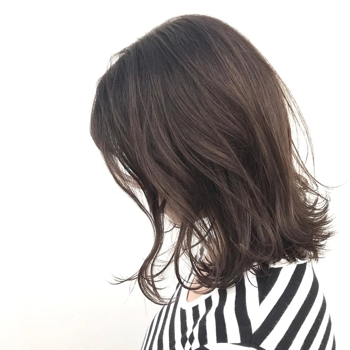 ミディアム パーマ 福地 礼奈のヘアスタイル