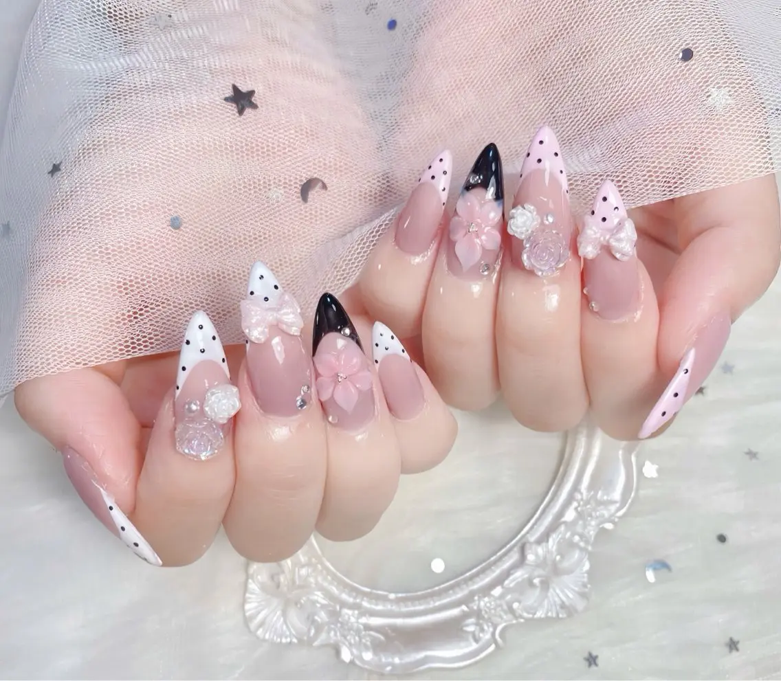 ネイル Rin Hana Nailのネイルデザイン