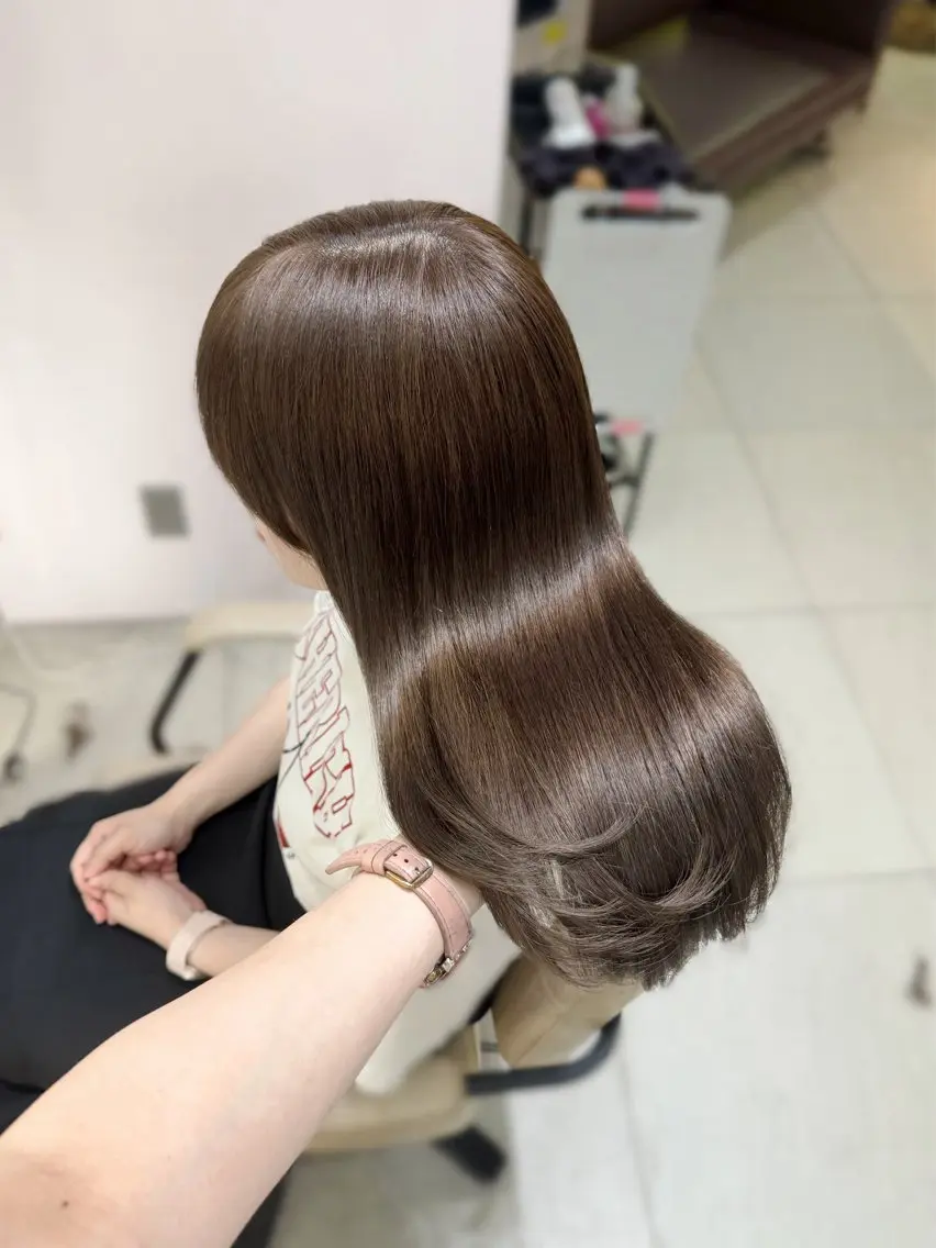 ロング カラー ベージュカラー ミント ミントベージュ カット ヘアカラー 褒められヘア×顔周り カットRena🎀のヘアスタイル