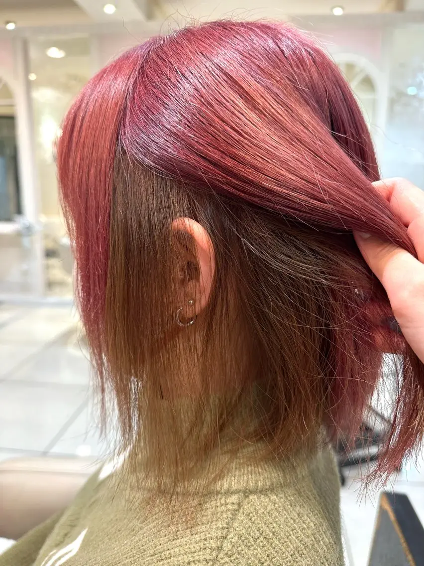 ミディアム カラー ベージュカラー ブリーチ インナーカラー ピンクカラー トリートメント ヘアカラー ツヤ重視 ワンカラー🫧Mioのヘアスタイル