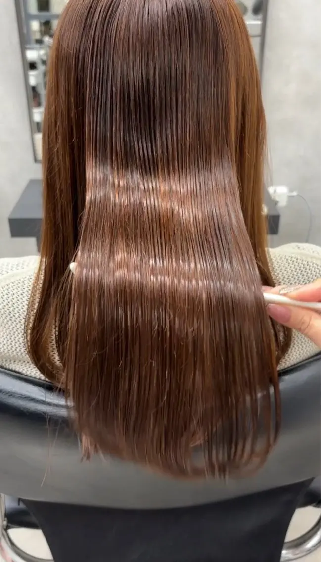セミロング 縮毛矯正 ヘアカラー 縮毛矯正 トリートメント 宮尾 星夢のヘアスタイル