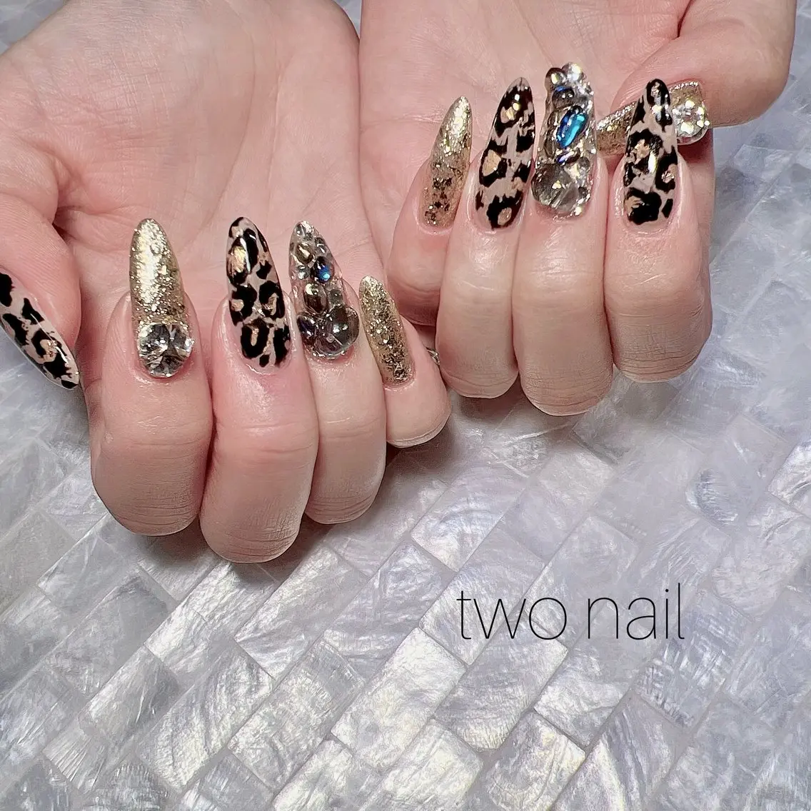 ネイル アートネイル ネイルチップ ホワイト ハンドネイル two nailのネイルデザイン