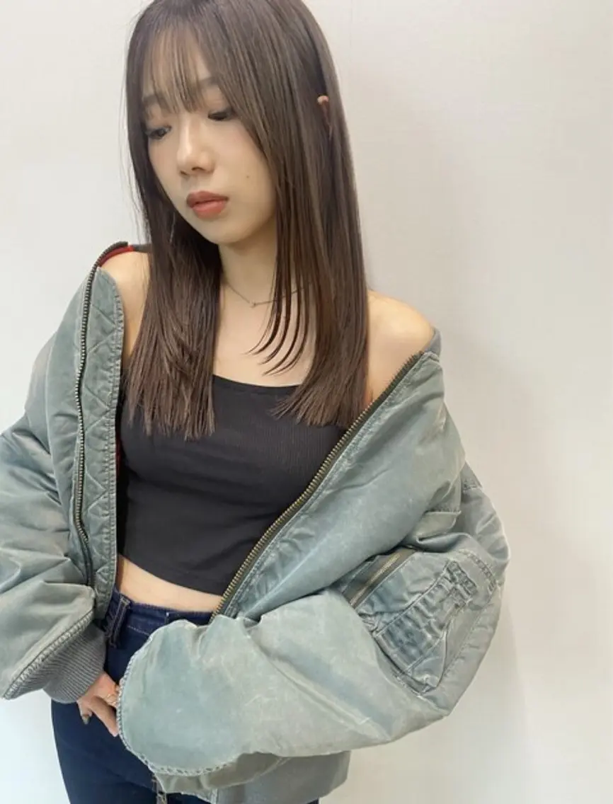 ロング 寒色❄️透明感カラー /レイヤーカット🪽のヘアスタイル
